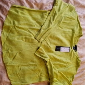 NWT lightweight sweater with cashmere lime green